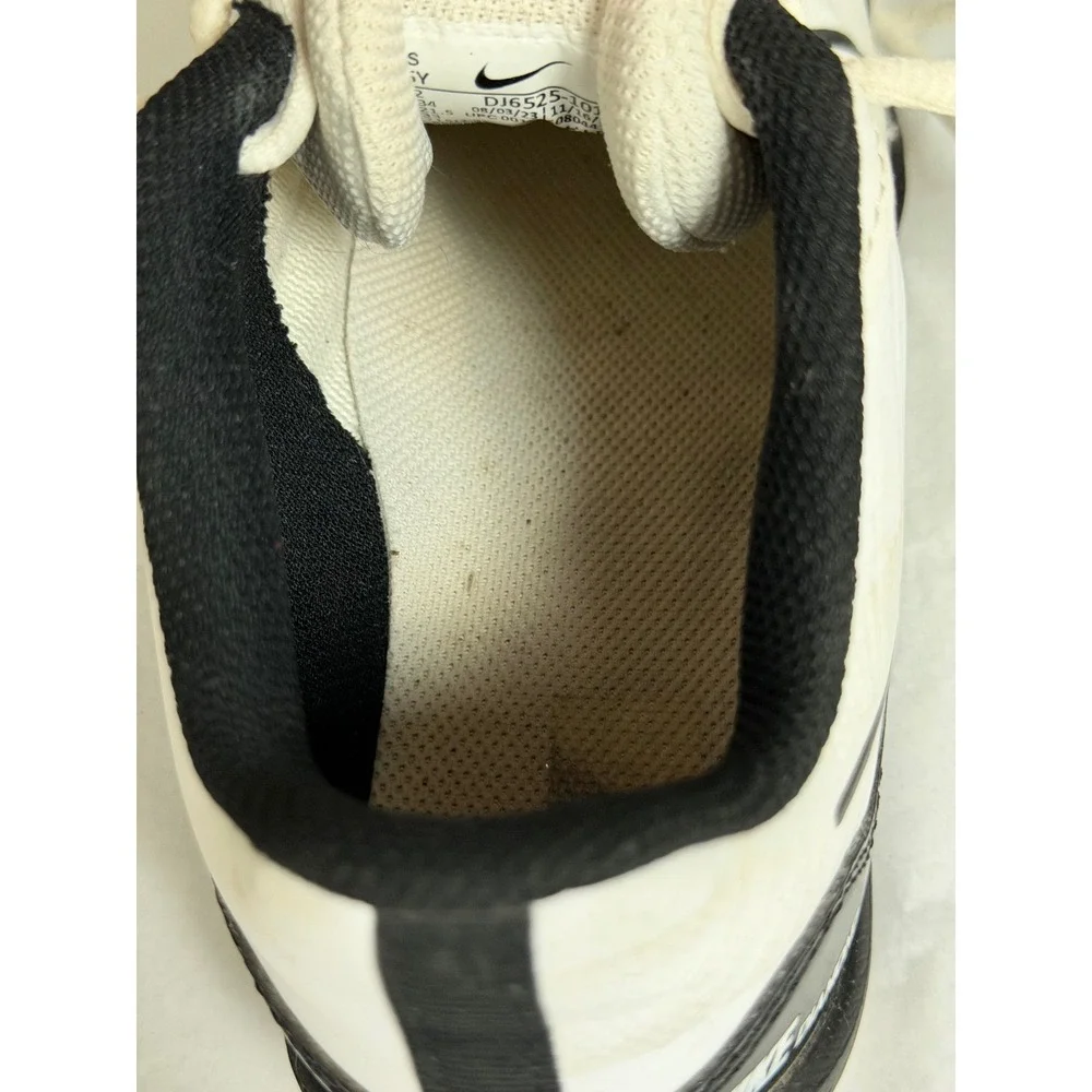 (Nike) Alpha  Fastflex Kids 2.5Y White Black Baseball Cleats DJ6525-101